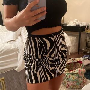 Zebra skirt